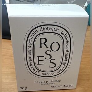 Diptyque Roses Scented Candle brand new 2.4oz